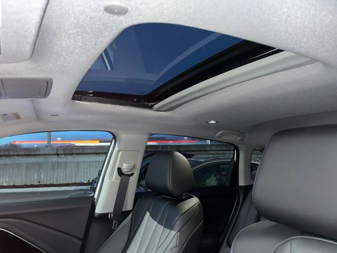 Used 2025 Acura ADX FWD image 36