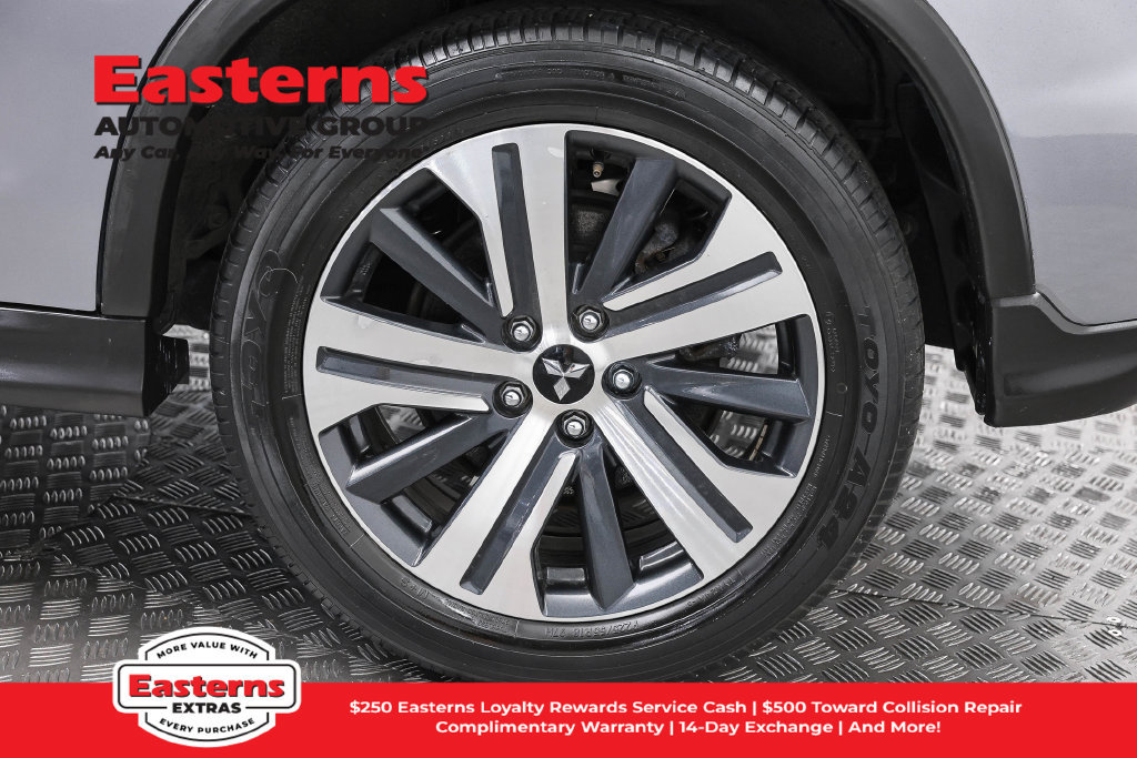 Used 2022 Mitsubishi Outlander Sport SE FWD image 34