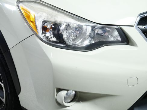 Used 2014 Subaru Crosstrek 2.0i Limited w/ Popular Package #2 AWD/4WD image 16