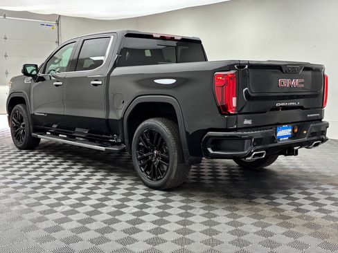 New 2026 GMC Sierra 1500 Denali w/ Technology Package AWD/4WD image 14