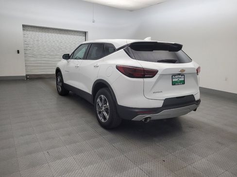 Used 2024 Chevrolet Blazer LT FWD image 5
