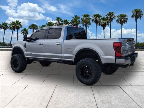Used 2021 Ford F250 Platinum w/ FX4 Off-Road Package image 5