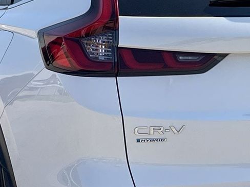 Used 2025 Honda CR-V Sport-L image 6