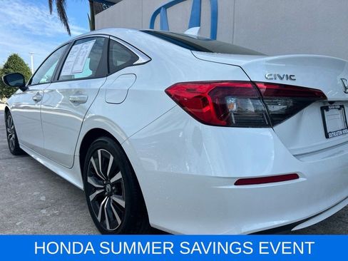 Used 2023 Honda Civic EX image 7