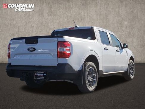 New 2025 Ford Maverick XLT w/ Equipment Group 301A image 9