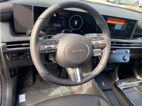 New 2026 Hyundai Tucson SEL image 13