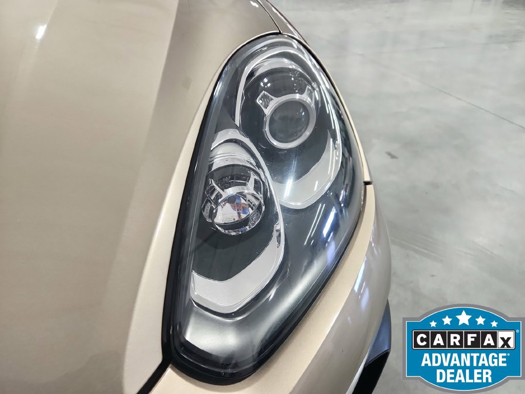 Used 2016 Porsche Cayenne AWD/4WD image 32