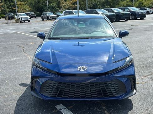 New 2026 Toyota Camry SE FWD image 7