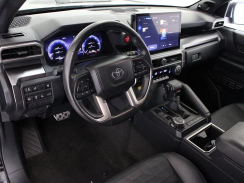 Used 2025 Toyota 4Runner TRD Sport Premium AWD/4WD image 13