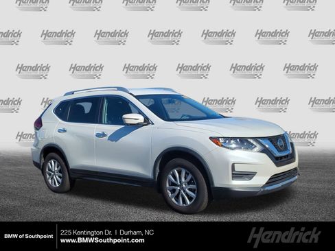 Used 2018 Nissan Rogue SV w/ Premium Package image 1