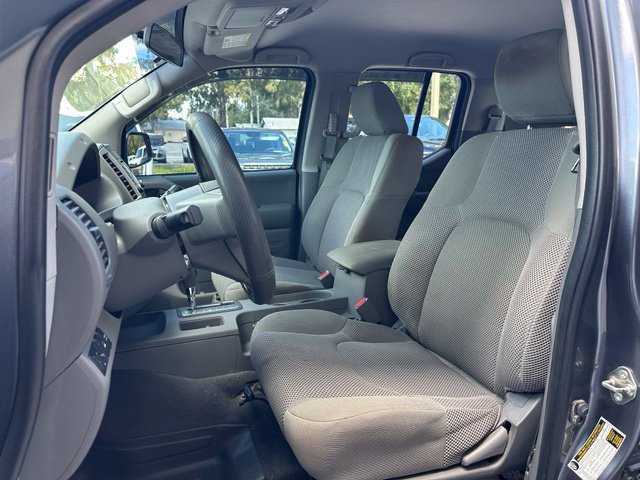 Used 2018 Nissan Frontier SV AWD/4WD image 14