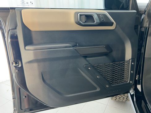 Used 2024 Ford Bronco Wildtrak image 20