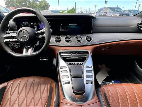 Used 2023 Mercedes-Benz AMG GT 43 image 18