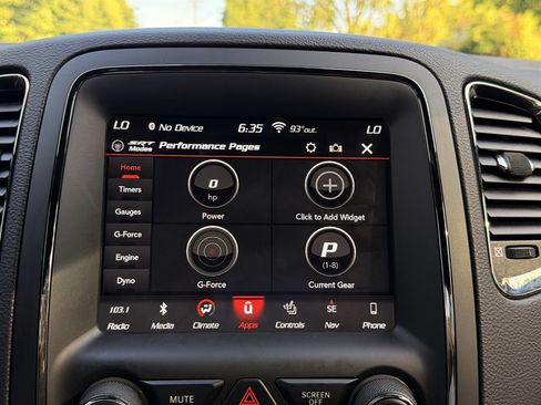 Used 2018 Dodge Durango SRT w/ Technology Group AWD/4WD image 25