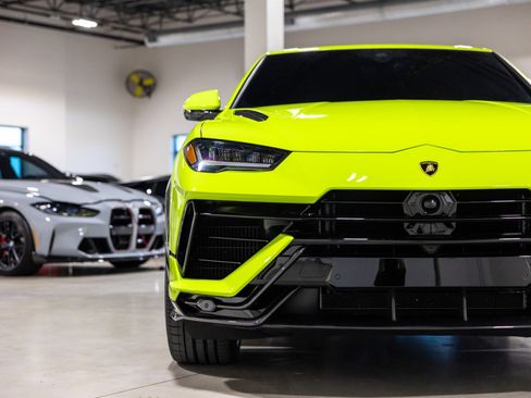 Used 2024 Lamborghini Urus Performante image 22