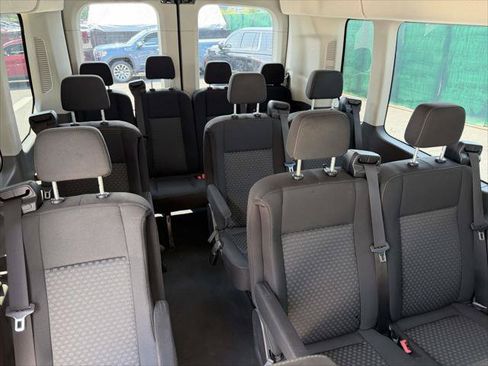 Used 2022 Ford Transit 350 XLT RWD image 16