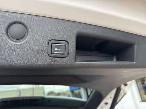 Used 2024 Chevrolet Equinox LT image 31