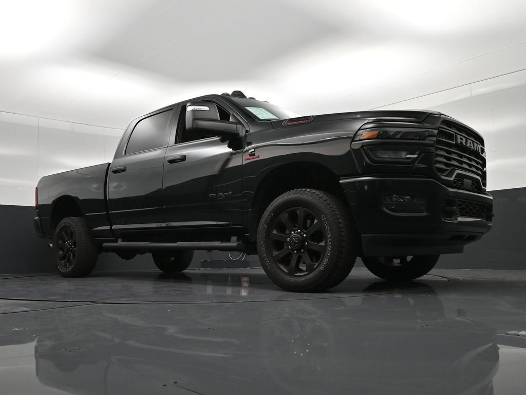 Used 2025 RAM 2500 Big Horn AWD/4WD image 29