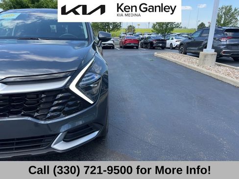 Used 2024 Kia Sportage EX FWD image 21