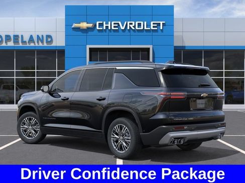 New 2027 Chevrolet Traverse LT w/ Driver Confidence Package AWD/4WD image 4
