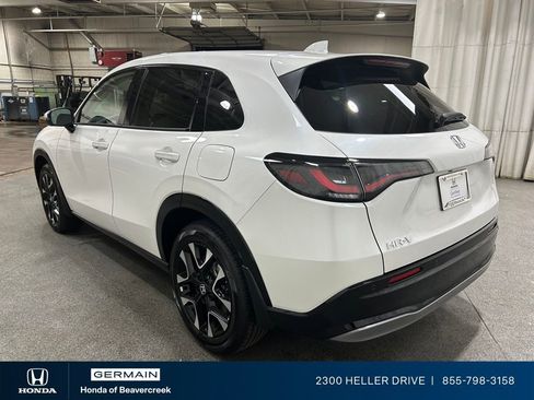 Used 2026 Honda HR-V EX-L image 6