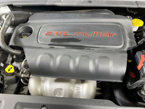 Used 2022 Jeep Compass Latitude w/ Convenience Group AWD/4WD image 27