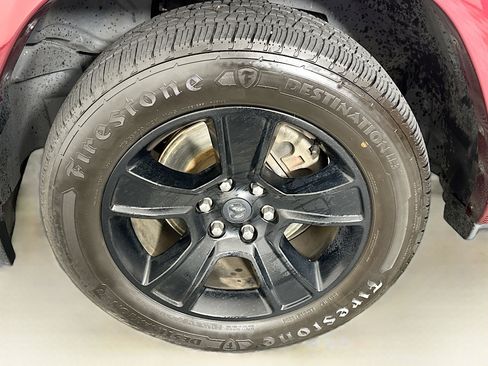 Used 2019 RAM 1500 Laramie image 11