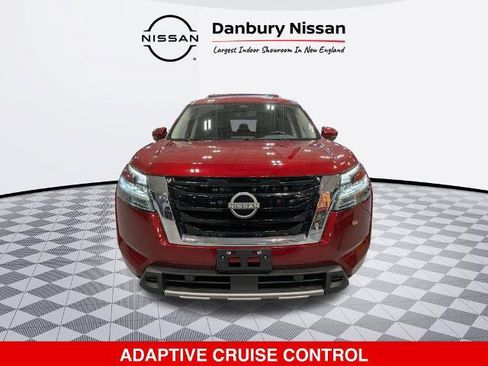 Certified 2024 Nissan Pathfinder SL AWD/4WD image 10