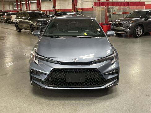 Certified 2026 Toyota Corolla SE FWD image 3