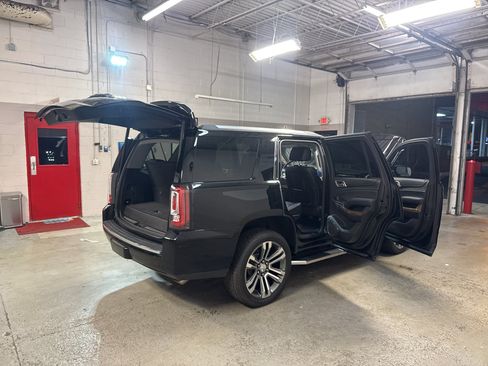 Used 2016 GMC Yukon Denali w/ Open Road Package AWD/4WD image 14