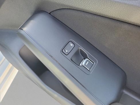 Used 2023 Honda Civic Sport image 11