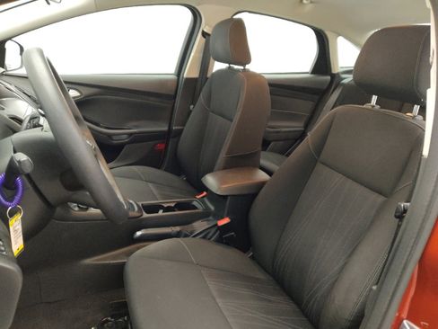 Used 2018 Ford Focus SE image 17