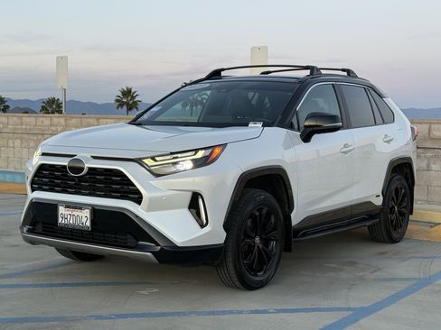 Used 2023 Toyota RAV4 XSE image 7