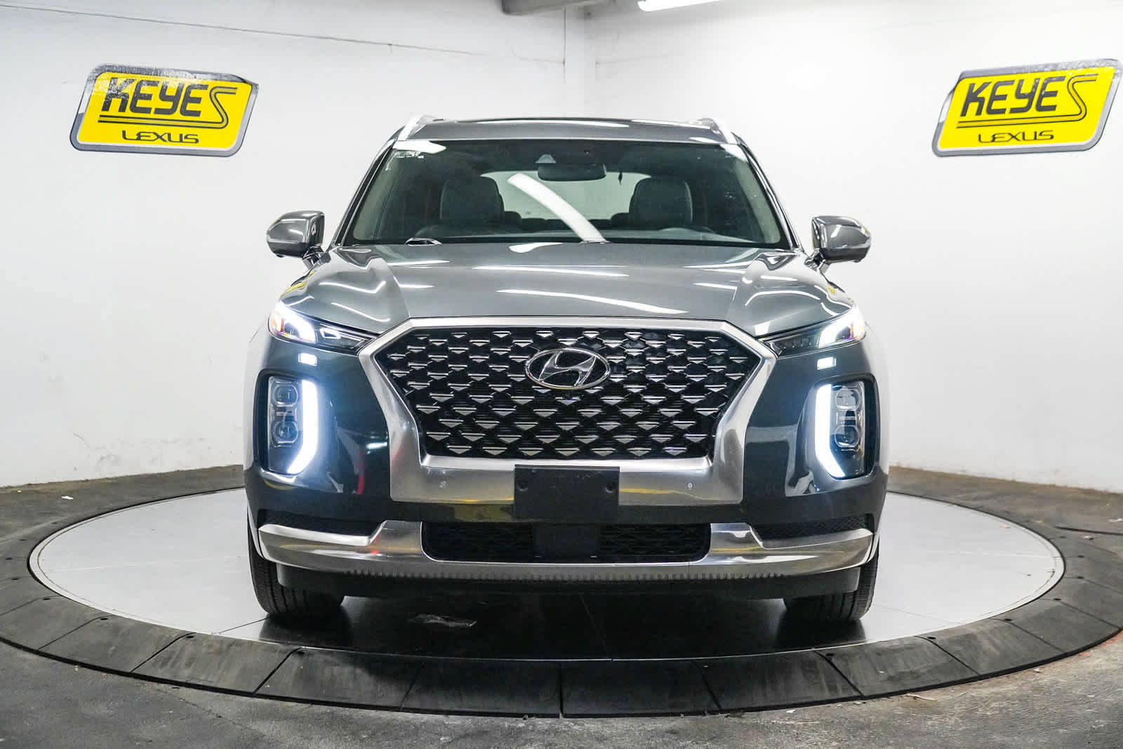Used 2022 Hyundai Palisade Calligraphy AWD/4WD image 4