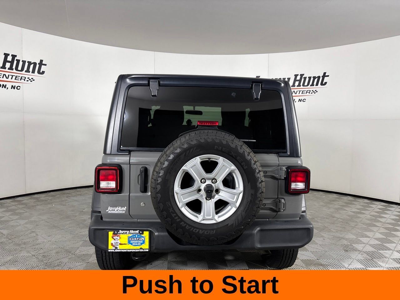 Used 2021 Jeep Wrangler Sport AWD/4WD image 7