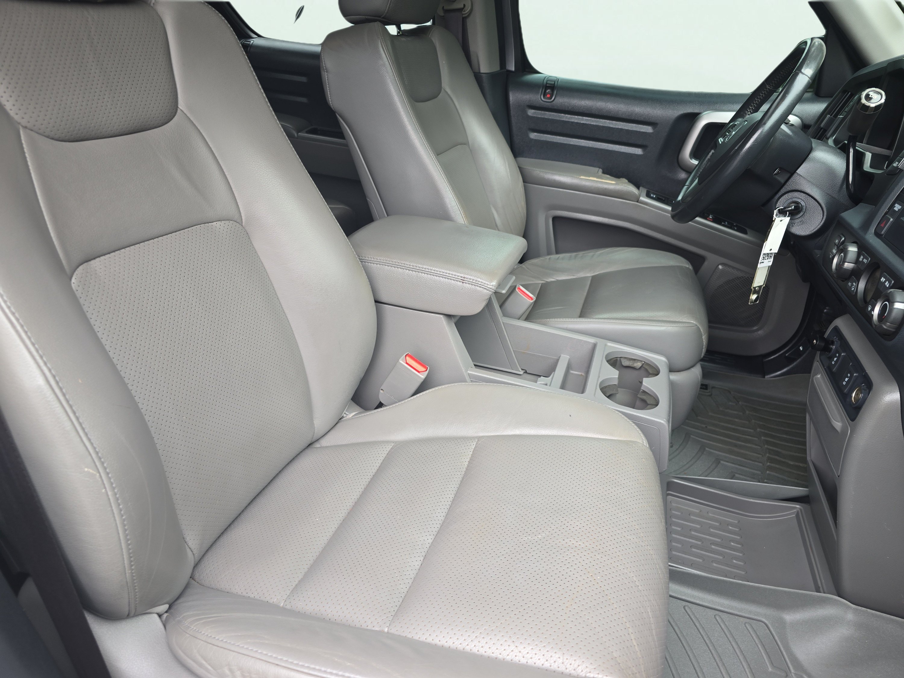 Used 2013 Honda Ridgeline RTL image 18