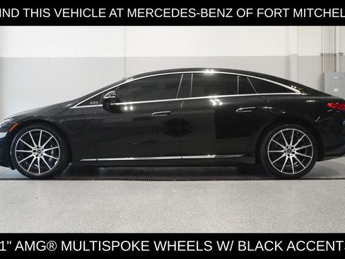 Used 2023 Mercedes-Benz EQS 580 4MATIC Sedan image 3