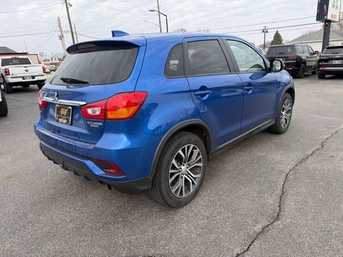 Used 2018 Mitsubishi Outlander Sport ES image 4