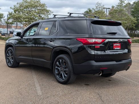 Used 2021 Chevrolet Traverse RS image 6
