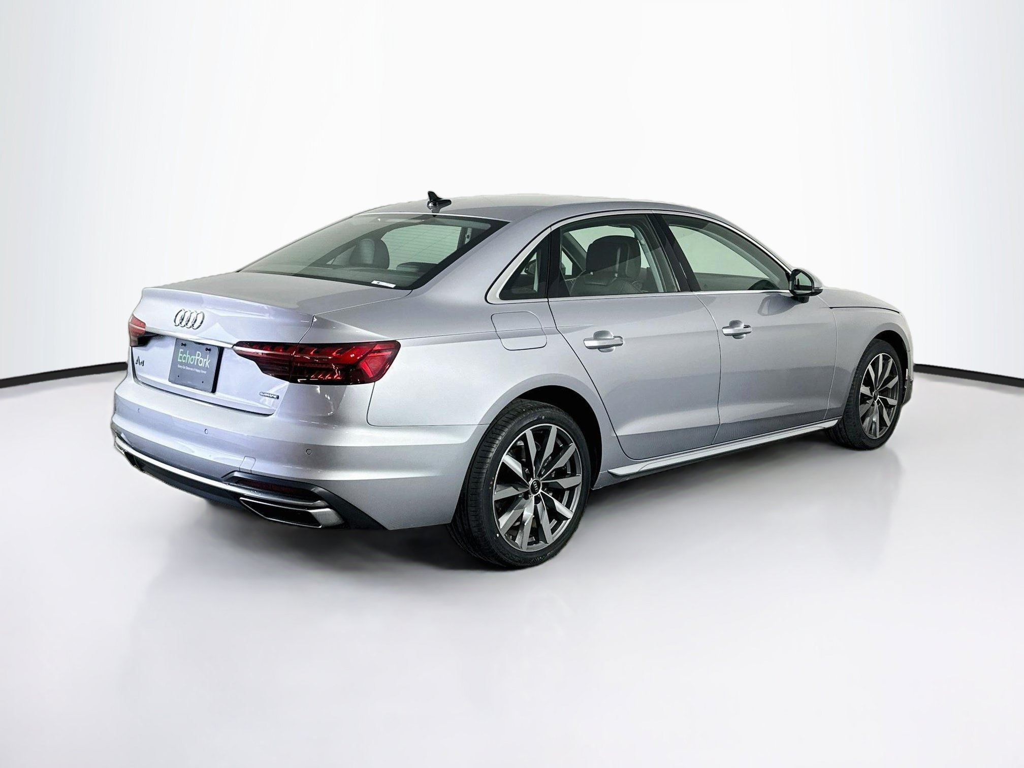 Used 2023 Audi A4 2.0T Premium w/ Convenience Package AWD/4WD image 9