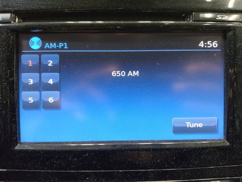 Used 2017 Nissan Rogue SL AWD/4WD image 25