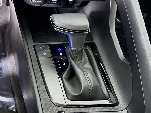 Certified 2025 Hyundai Elantra Sport FWD image 8