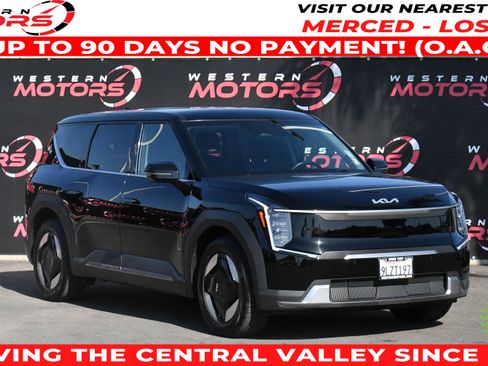 Used 2024 Kia EV9 Light Long Range RWD image 1