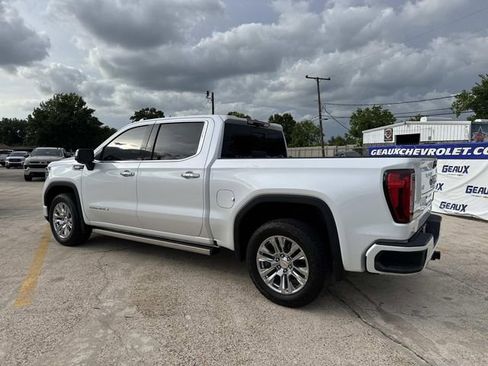 Used 2024 GMC Sierra 1500 Denali w/ Technology Package AWD/4WD image 15