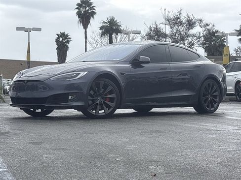 Used 2018 Tesla Model S P100D image 1