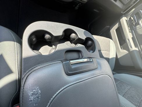 Used 2017 RAM 1500 Big Horn AWD/4WD image 18