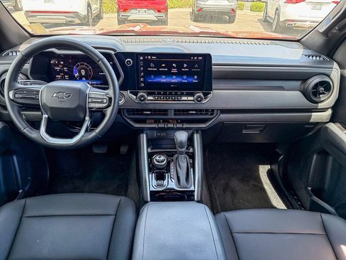Used 2026 Chevrolet Colorado Trail Boss AWD/4WD image 14