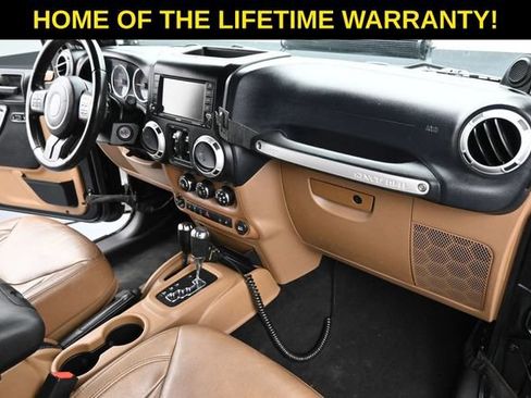 Used 2013 Jeep Wrangler Unlimited Rubicon w/ Connectivity Group AWD/4WD image 49