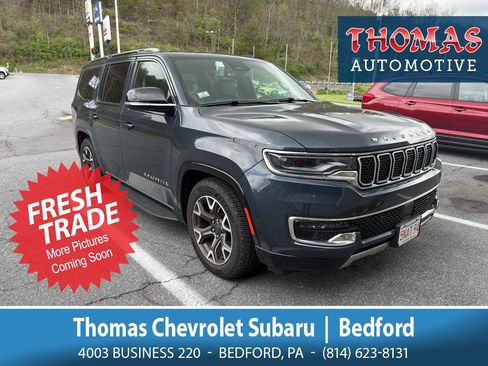 Used 2024 Jeep Wagoneer Series III AWD/4WD image 1