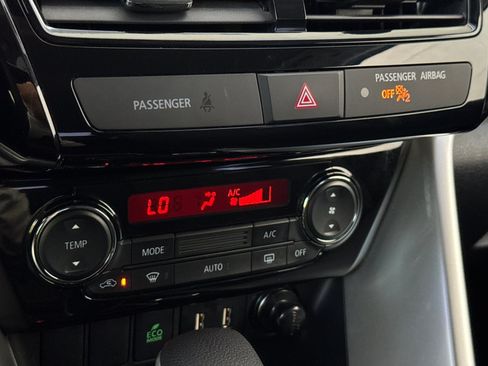 Used 2024 Mitsubishi Eclipse Cross AWD image 19